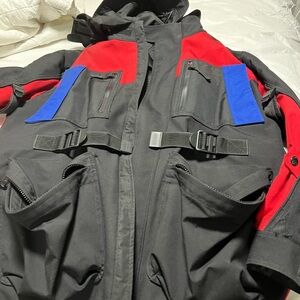Men used ski jacket sold as is.